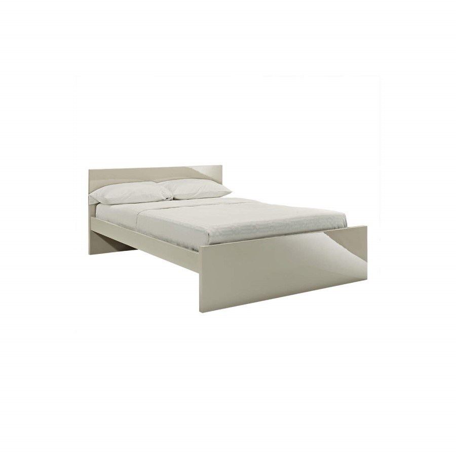LPD Limited Puro KingSize Bed