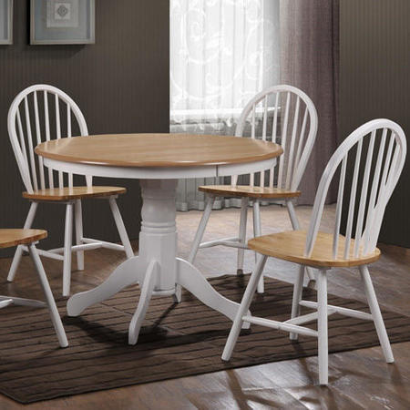 GRADE A1 - Rhode Island Solid Wood Extendable Round 6 Seater Dining Table in White/Natural