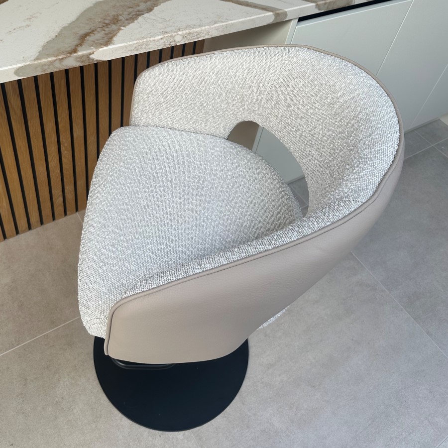 ONLY OPENED - Curved Beige Boucle and Faux Leather Adjustable Swivel Bar Stool with Black Metal Base - Runa