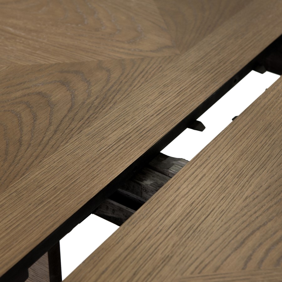 Willis and Gambier Revival Camden Solid Oak Extendable Dining Table
