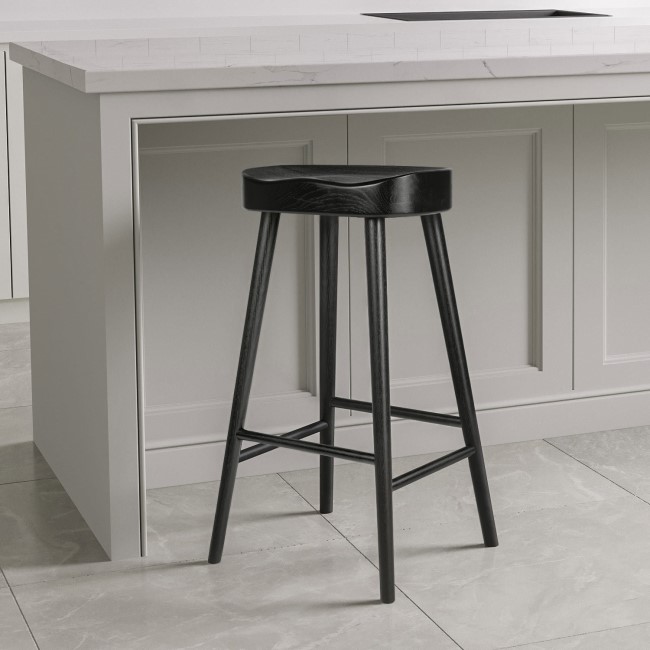 ALMOST PERFECT - Black Solid Oak Kitchen Stool - 70cm - Rayne