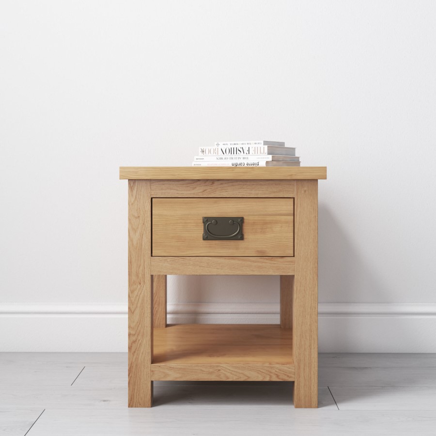 GRADE A1 - Solid Oak Side Table - Rustic Saxon Range