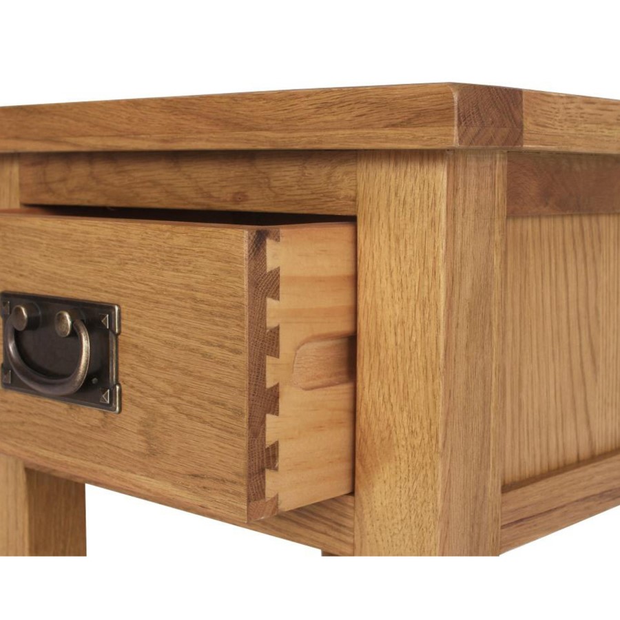 GRADE A1 - Solid Oak Side Table - Rustic Saxon Range