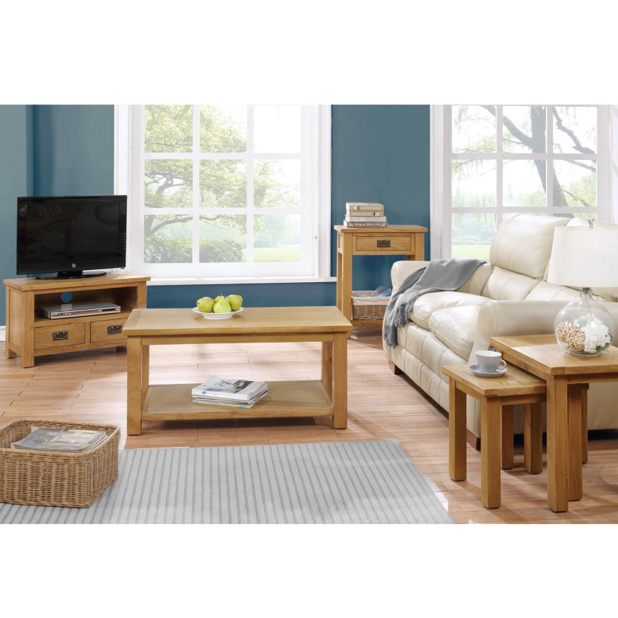 GRADE A1 - Solid Oak Side Table - Rustic Saxon Range