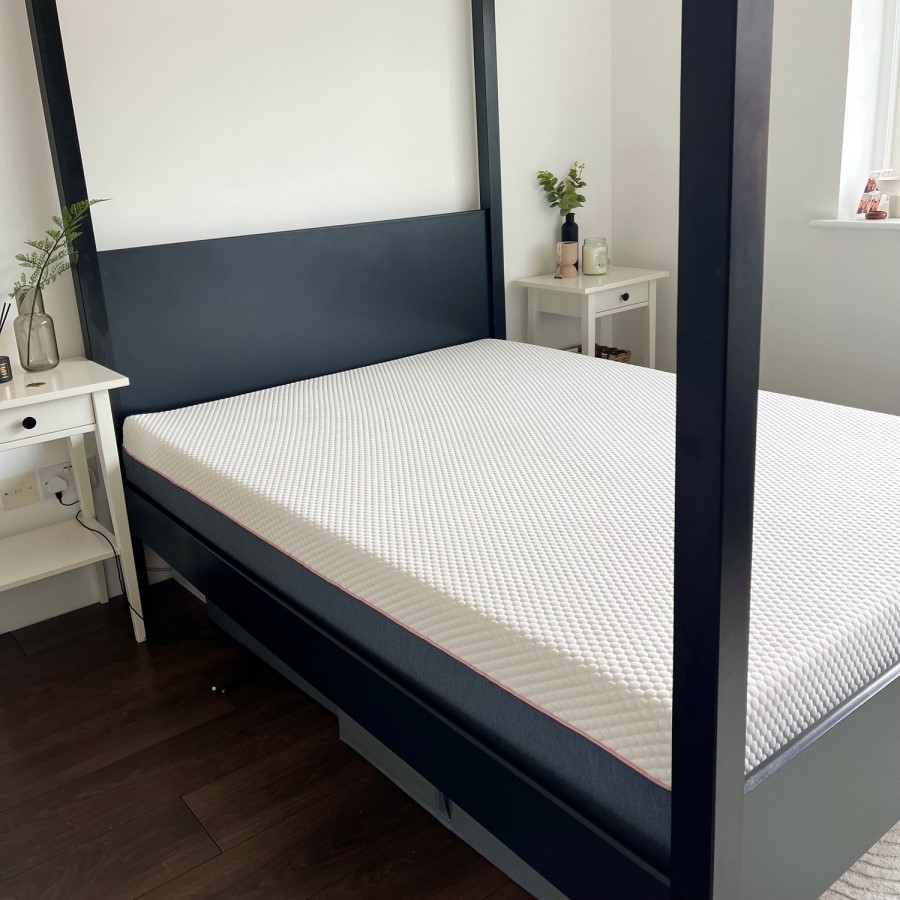 ONLY OPENED - Double Memory Foam Top 1000 Pocket Sprung Rolled Mattress - Sleepful Unwind