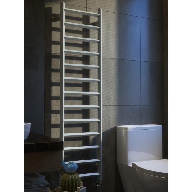 Metallic Silver Vertical bathroom Towel radiator 1560 x 400mm