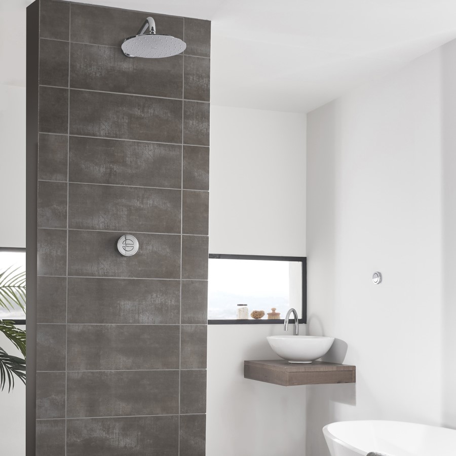 Aqualisa Unity Q Smart Digital Shower Concealed with Wall Fixed Head HP/Combi