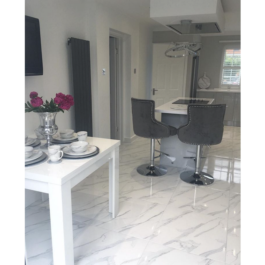 GRADE A1 - Vivienne Flip Top White High Gloss 4 Seater Dining Table