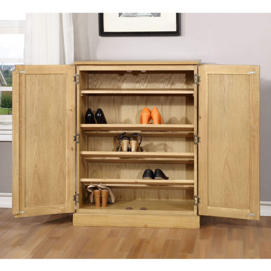 GRADE A1 - Windsor Solid Oak Shoe Storage Cupboard with 3 Solid Wood Shoe Rack Shelves 15 Pairs