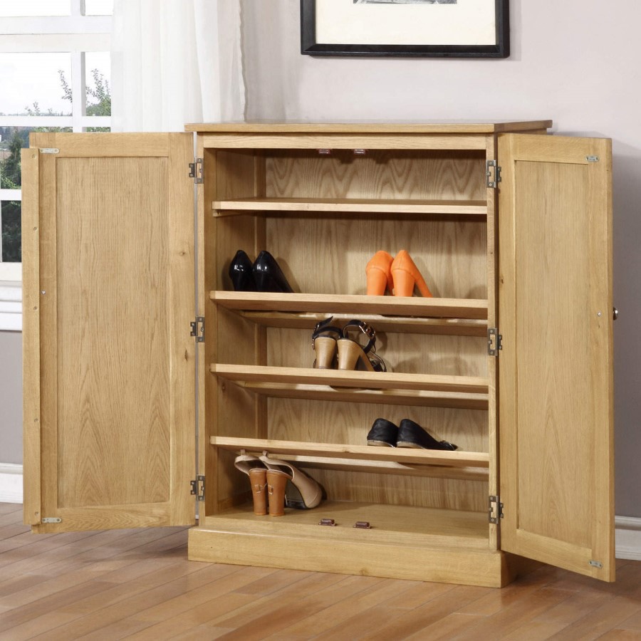 GRADE A1 - Windsor Solid Oak Shoe Storage Cupboard with 3 Solid Wood Shoe Rack Shelves 15 Pairs